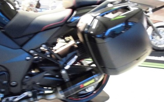Umgebautes Motorrad Kawasaki Z1000SX von Team Wahlers GmbH - Bild 7 Umgebautes Motorrad Kawasaki Z1000SX von Team Wahlers GmbH - Bild 7