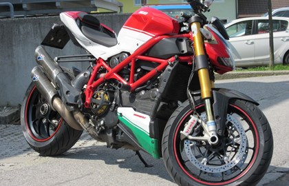 Ducati Streetfighter S Custom Bike
