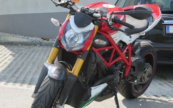 Umgebautes Motorrad Ducati Streetfighter S von go36 - Bild 4 Umgebautes Motorrad Ducati Streetfighter S von go36 - Bild 4