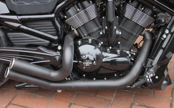 Umgebautes Motorrad Harley-Davidson Night Rod Special VRSCDX von X-Trem Custombikes - Bild 6 Umgebautes Motorrad Harley-Davidson Night Rod Special VRSCDX von X-Trem Custombikes - Bild 6