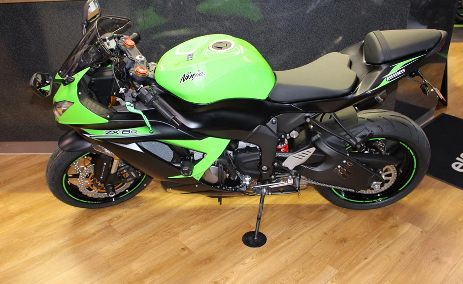 Rebuilt motorbike Kawasaki Ninja ZX-6R 636 Bild 3: Rebuilt motorbike Kawasaki Ninja ZX-6R 636