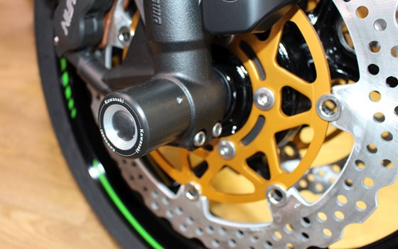 Umgebautes Motorrad Kawasaki Ninja ZX-6R 636 von Zweiradtechnik Zepf GmbH - Bild 7 Umgebautes Motorrad Kawasaki Ninja ZX-6R 636 von Zweiradtechnik Zepf GmbH - Bild 7
