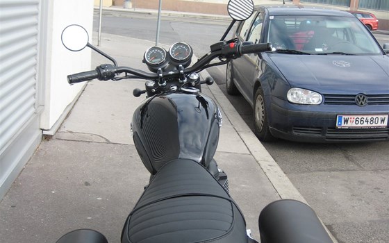 Umgebautes Motorrad Triumph Bonneville T100 Black von IL MOTO  Motorradhandel und Reparaturwerkstätte GesmbH - Bild 4 Umgebautes Motorrad Triumph Bonneville T100 Black von IL MOTO  Motorradhandel und Reparaturwerkstätte GesmbH - Bild 4