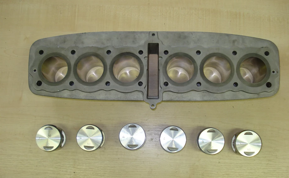 Umbgebautes Motorrad Benelli 750 Sei Bild 8: Umbgebautes Motorrad Benelli 750 Sei