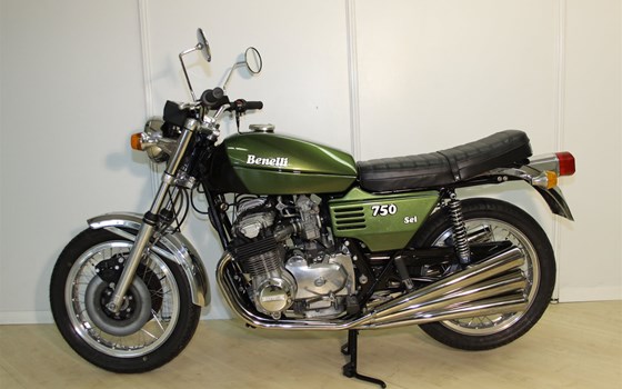 Umgebautes Motorrad Benelli 750 Sei von Motorrad Scheunpflug e.K. - Bild 4 Umgebautes Motorrad Benelli 750 Sei von Motorrad Scheunpflug e.K. - Bild 4