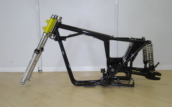 Umgebautes Motorrad Benelli Tornado von Motorrad Scheunpflug e.K. - Bild 7 Umgebautes Motorrad Benelli Tornado von Motorrad Scheunpflug e.K. - Bild 7