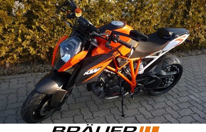 KTM 1290 Super Duke R Custom Bike KTM 1290 Super Duke R Custom Bike