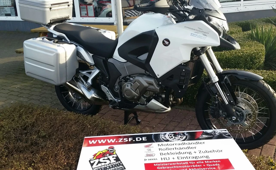 Rebuilt motorbike Honda VFR1200X Crosstourer Bild 1: Rebuilt motorbike Honda VFR1200X Crosstourer