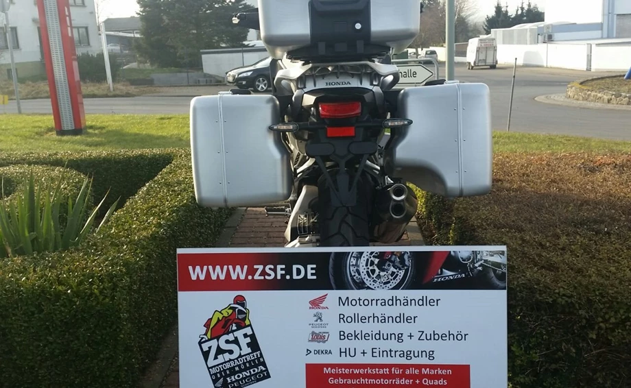 Rebuilt motorbike Honda VFR1200X Crosstourer Bild 2: Rebuilt motorbike Honda VFR1200X Crosstourer