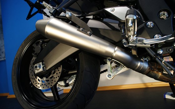 Umgebautes Motorrad Yamaha FZ1 von Promotec GmbH - Bild 4 Umgebautes Motorrad Yamaha FZ1 von Promotec GmbH - Bild 4