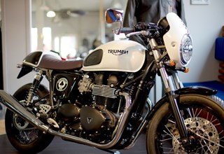 Triumph Thruxton Ace
