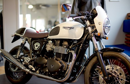 Triumph Thruxton Ace