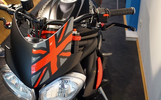 Umgebautes Motorrad Triumph Street Triple 675 R von Promotec GmbH - Bild 5 Umgebautes Motorrad Triumph Street Triple 675 R von Promotec GmbH - Bild 5