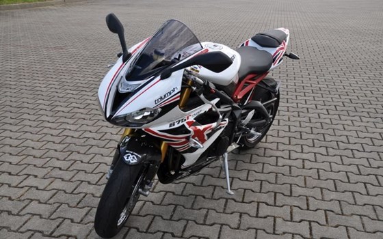 Umgebautes Motorrad Triumph Daytona 675 R von Zweirad Hermann - Bild 9 Umgebautes Motorrad Triumph Daytona 675 R von Zweirad Hermann - Bild 9