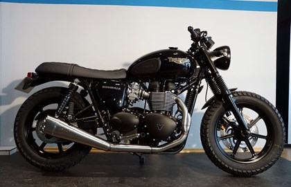 Triumph Bonneville T100 Black Custom Bike