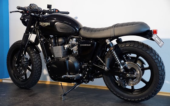 Umgebautes Motorrad Triumph Bonneville T100 Black von Promotec GmbH - Bild 6 Umgebautes Motorrad Triumph Bonneville T100 Black von Promotec GmbH - Bild 6