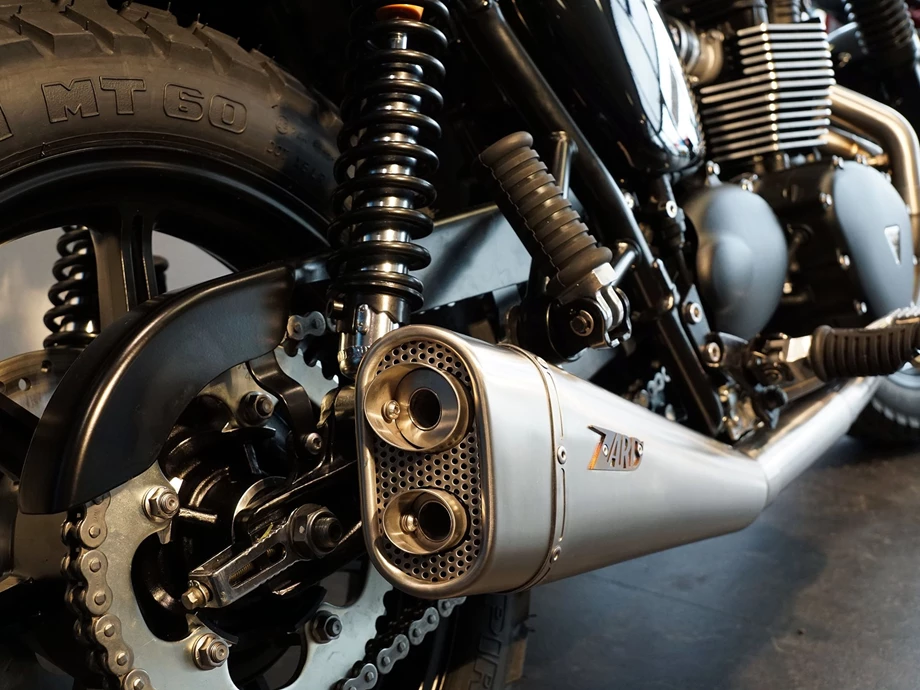 Umbgebautes Motorrad Triumph Bonneville T100 Black Bild 7: Umbgebautes Motorrad Triumph Bonneville T100 Black