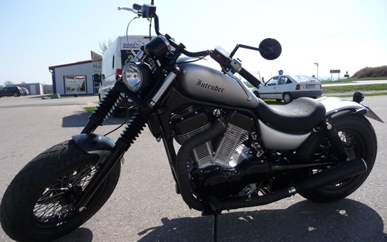 Umgebautes Motorrad Suzuki VS 1400 GLP Intruder von Biker Stable GmbH & Co. KG - Bild 1 Umgebautes Motorrad Suzuki VS 1400 GLP Intruder von Biker Stable GmbH & Co. KG - Bild 1