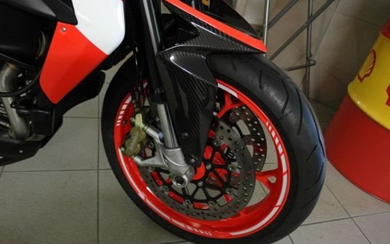 Umgebautes Motorrad MV Agusta Dragster 800 von A.T.T.-Tiedemann-Motorräder e.Kfm - Bild 3 Umgebautes Motorrad MV Agusta Dragster 800 von A.T.T.-Tiedemann-Motorräder e.Kfm - Bild 3