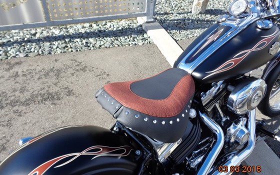 Umgebautes Motorrad Harley-Davidson Softtail Rocker C FXCWC von Berni´s Biker Bude - Bild 6 Umgebautes Motorrad Harley-Davidson Softtail Rocker C FXCWC von Berni´s Biker Bude - Bild 6