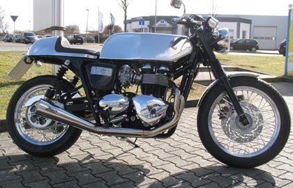 Triumph Bonneville T100 Custom Bike