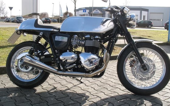 Umgebautes Motorrad Triumph Bonneville T100 von Becker-Tiemann Motorrad GmbH & Co. KG - Bild 2 Umgebautes Motorrad Triumph Bonneville T100 von Becker-Tiemann Motorrad GmbH & Co. KG - Bild 2