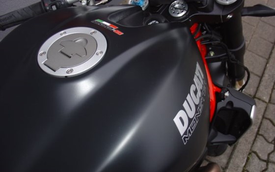 Umgebautes Motorrad Ducati Monster 1200 S von 2Rad-Tech - Bild 2 Umgebautes Motorrad Ducati Monster 1200 S von 2Rad-Tech - Bild 2