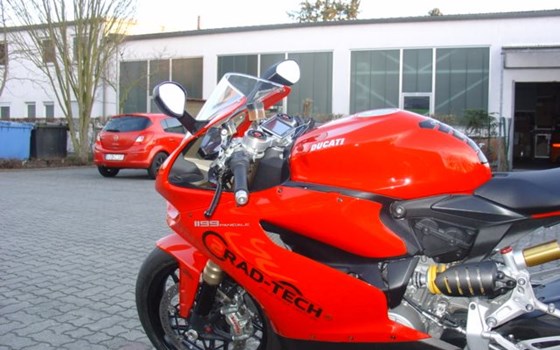 Umgebautes Motorrad Ducati 1199 Panigale von 2Rad-Tech - Bild 4 Umgebautes Motorrad Ducati 1199 Panigale von 2Rad-Tech - Bild 4
