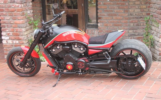 Umgebautes Motorrad Harley-Davidson Night Rod Special VRSCDX von X-Trem Custombikes - Bild 17 Umgebautes Motorrad Harley-Davidson Night Rod Special VRSCDX von X-Trem Custombikes - Bild 17