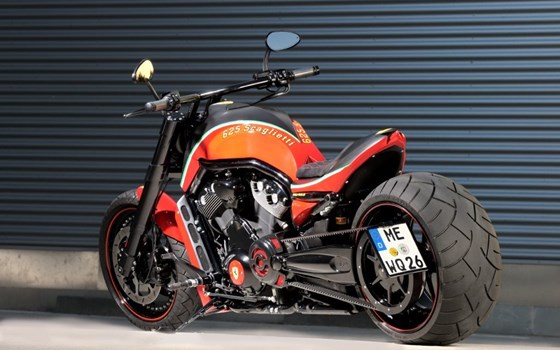 Umgebautes Motorrad Harley-Davidson Night Rod Special VRSCDX von X-Trem Custombikes - Bild 4 Umgebautes Motorrad Harley-Davidson Night Rod Special VRSCDX von X-Trem Custombikes - Bild 4