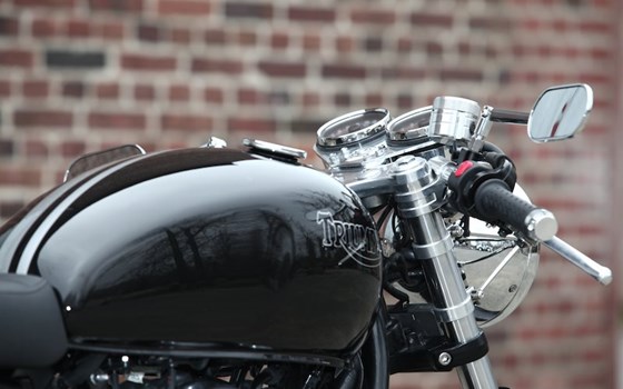 Umgebautes Motorrad Triumph Bonneville von Q-Bike Technik GmbH - Bild 7 Umgebautes Motorrad Triumph Bonneville von Q-Bike Technik GmbH - Bild 7