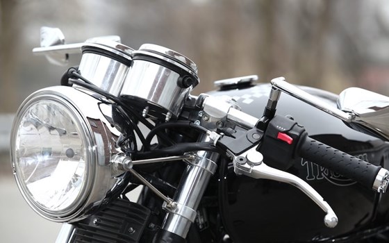 Umgebautes Motorrad Triumph Bonneville von Q-Bike Technik GmbH - Bild 8 Umgebautes Motorrad Triumph Bonneville von Q-Bike Technik GmbH - Bild 8