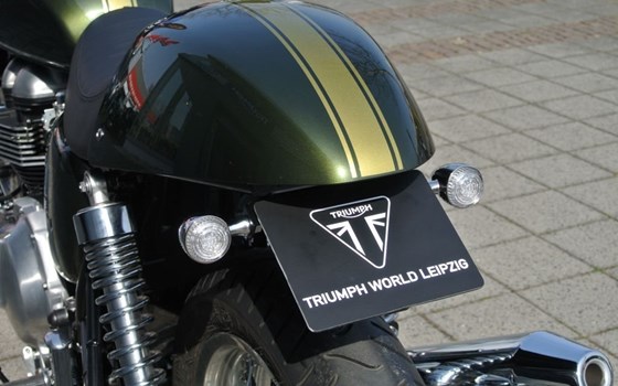 Umgebautes Motorrad Triumph Thruxton von Klingenberger Kehl GbR - Bild 3 Umgebautes Motorrad Triumph Thruxton von Klingenberger Kehl GbR - Bild 3