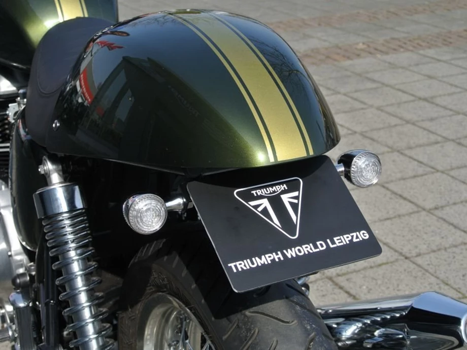 Umbgebautes Motorrad Triumph Thruxton Bild 3: Umbgebautes Motorrad Triumph Thruxton