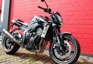 Yamaha FZ1