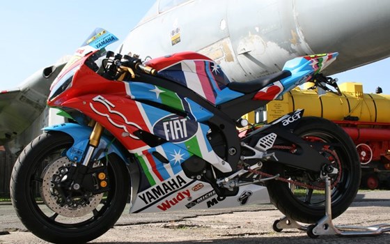 Umgebautes Motorrad Yamaha YZF-R6 von Motorland Motorrad GmbH - Bild 8 Umgebautes Motorrad Yamaha YZF-R6 von Motorland Motorrad GmbH - Bild 8