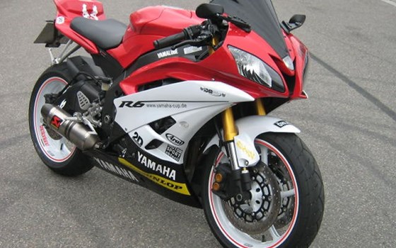 Umgebautes Motorrad Yamaha YZF-R6 von Motorland Motorrad GmbH - Bild 1 Umgebautes Motorrad Yamaha YZF-R6 von Motorland Motorrad GmbH - Bild 1