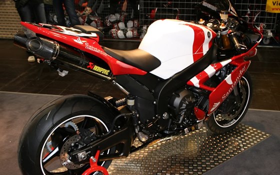 Umgebautes Motorrad Yamaha R1 von Motorland Motorrad GmbH - Bild 10 Umgebautes Motorrad Yamaha R1 von Motorland Motorrad GmbH - Bild 10
