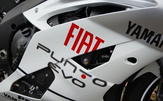 Umgebautes Motorrad Yamaha YZF-R6 von Motorland Motorrad GmbH - Bild 1 Umgebautes Motorrad Yamaha YZF-R6 von Motorland Motorrad GmbH - Bild 1