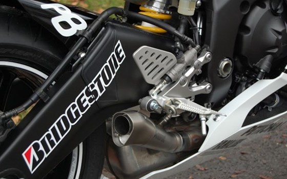 Umgebautes Motorrad Yamaha YZF-R6 von Motorland Motorrad GmbH - Bild 2 Umgebautes Motorrad Yamaha YZF-R6 von Motorland Motorrad GmbH - Bild 2
