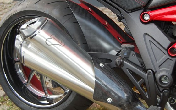 Umgebautes Motorrad Ducati Diavel 1200 von Motorland Motorrad GmbH - Bild 1 Umgebautes Motorrad Ducati Diavel 1200 von Motorland Motorrad GmbH - Bild 1