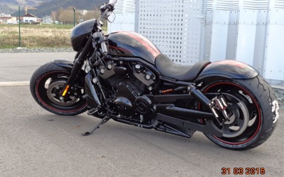 Umgebautes Motorrad Harley-Davidson V-Rod Night Rod VRSCD von Berni´s Biker Bude - Bild 1 Umgebautes Motorrad Harley-Davidson V-Rod Night Rod VRSCD von Berni´s Biker Bude - Bild 1