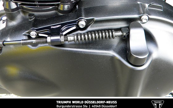 Umgebautes Motorrad Triumph Thruxton Ace von Mansour Motorradtechnik - Bild 8 Umgebautes Motorrad Triumph Thruxton Ace von Mansour Motorradtechnik - Bild 8