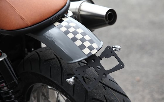 Umgebautes Motorrad Triumph Scrambler von Q-Bike Technik GmbH - Bild 1 Umgebautes Motorrad Triumph Scrambler von Q-Bike Technik GmbH - Bild 1