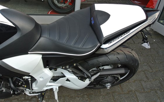 Umgebautes Motorrad Honda CB 1000 R von Auto Hermes GmbH & Co. KG - Bild 7 Umgebautes Motorrad Honda CB 1000 R von Auto Hermes GmbH & Co. KG - Bild 7
