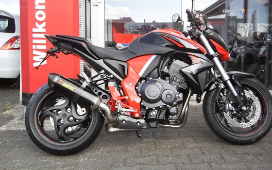 Umgebautes Motorrad Honda CB 1000 R von Auto Hermes GmbH & Co. KG - Bild 4 Umgebautes Motorrad Honda CB 1000 R von Auto Hermes GmbH & Co. KG - Bild 4