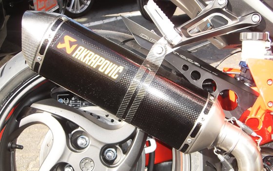 Umgebautes Motorrad Honda CB 1000 R von Auto Hermes GmbH & Co. KG - Bild 5 Umgebautes Motorrad Honda CB 1000 R von Auto Hermes GmbH & Co. KG - Bild 5