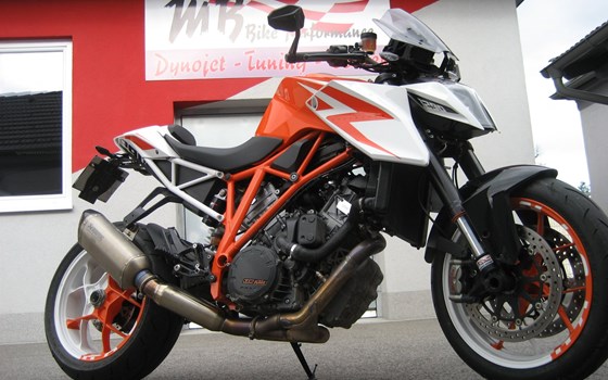 Umgebautes Motorrad KTM 1290 Super Duke R von Kevin Auer Bike Performance GmbH - Bild 1 Umgebautes Motorrad KTM 1290 Super Duke R von Kevin Auer Bike Performance GmbH - Bild 1