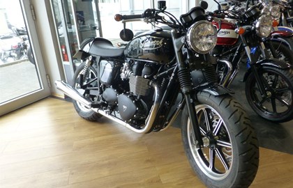 Triumph Bonneville T100 Custom Bike