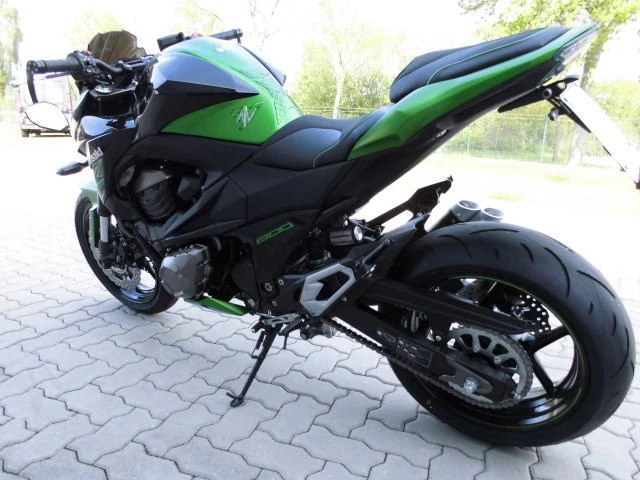 Umbgebautes Motorrad Kawasaki Z 800 Bild 10: Umbgebautes Motorrad Kawasaki Z 800